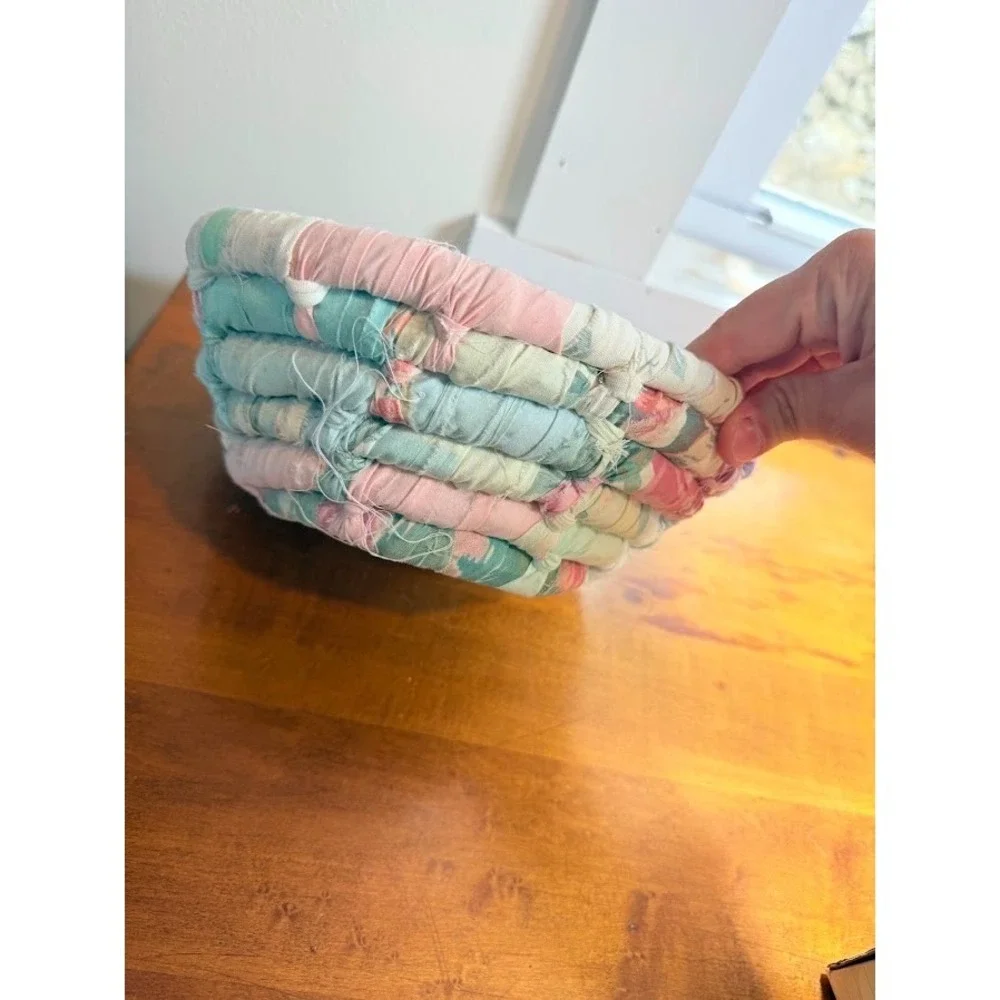 VTG 1980s pastel heart shaped Rag Coiled Basket Peking Handicrafts Whimsy Decor